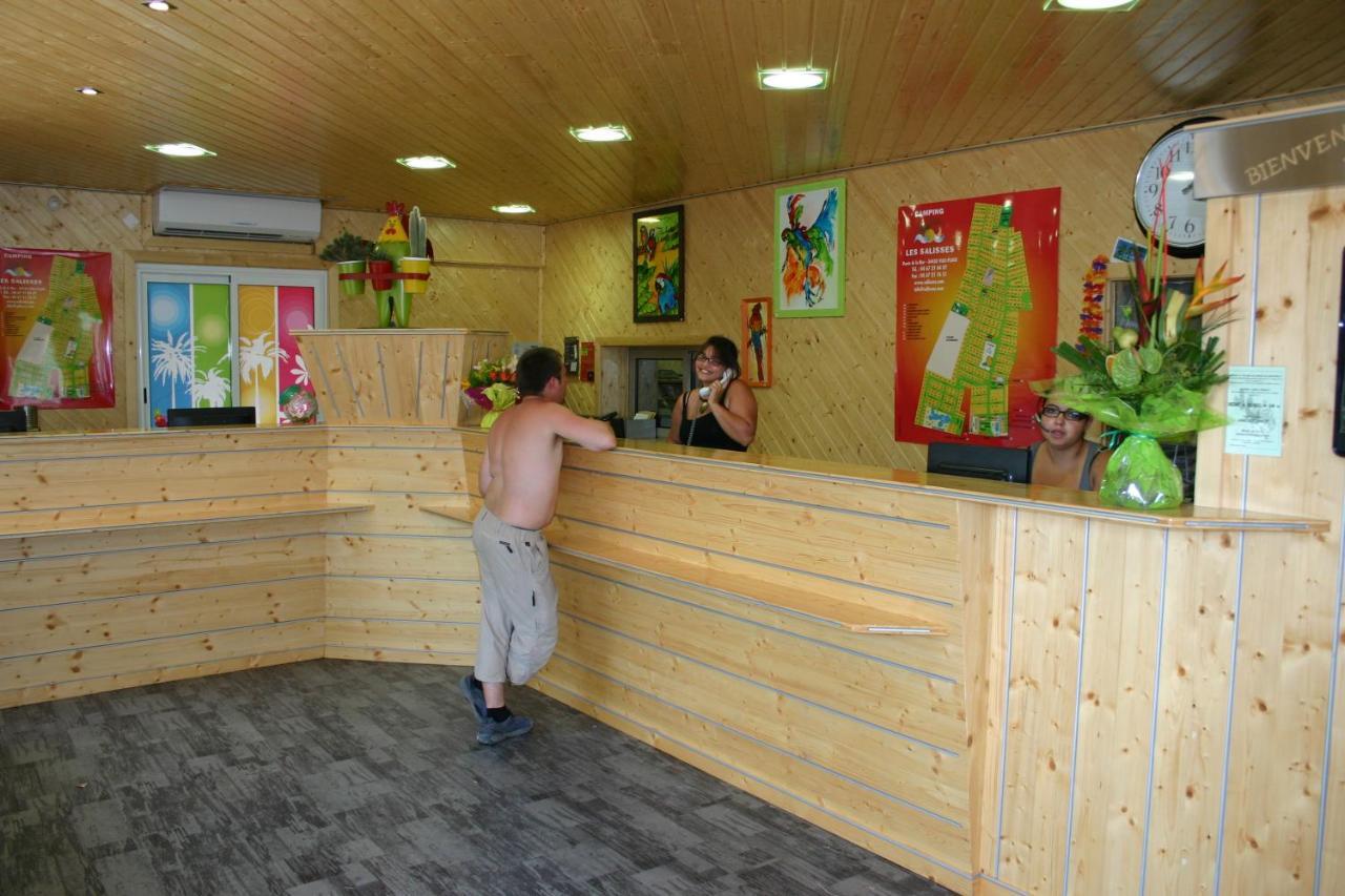 Vias-Plage Camping Les Salisses Quality Holidays Экстерьер фото